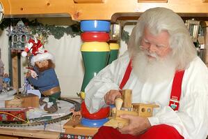How To Have A Very Kett Christmas: 4 Lessons From Santa (Incl Gifting the Perfect Moisture Meter)